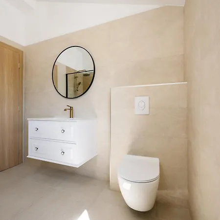 Seafront In Private Terrace And Direct Access * Kornati